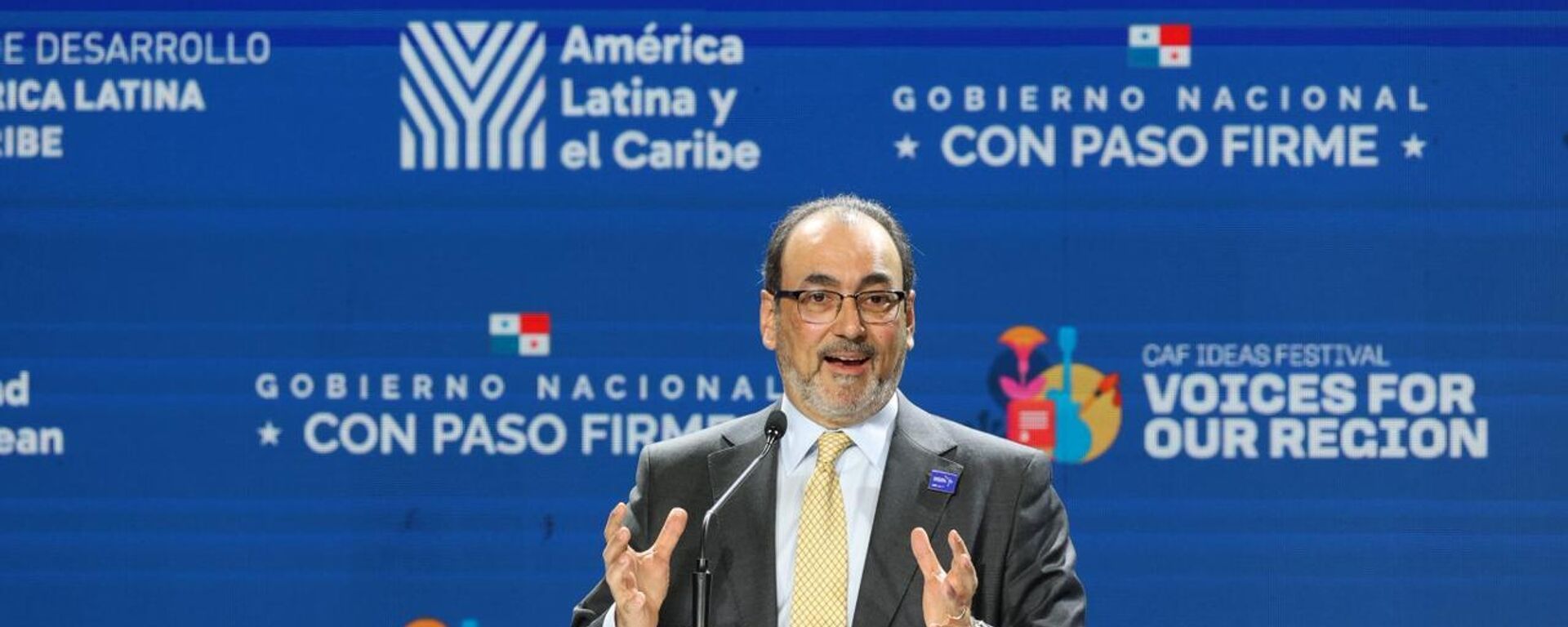 Sergio Díaz-Granados, presidente-executivo do Banco de Desenvolvimento da América Latina e Caribe (CAF) - Sputnik Brasil, 1920, 27.01.2026