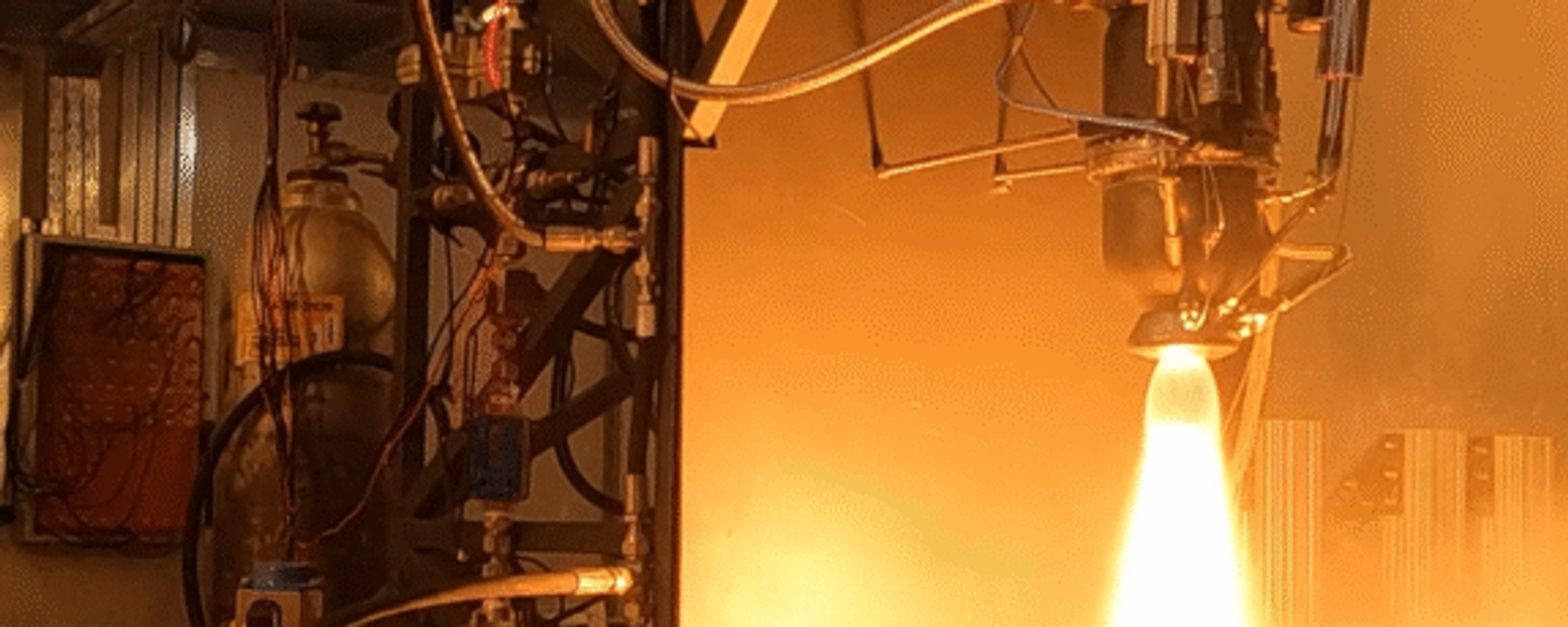Universidade de Brasília (UnB) desenvolve motor de foguete inédito no Brasil com impressão 3D metálica. Janeiro de 2025. - Sputnik Brasil, 1920, 28.01.2026