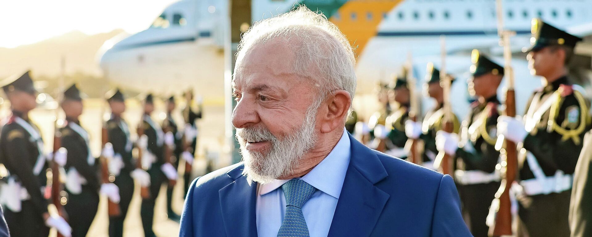 O presidente brasileiro, Luiz Inácio Lula da Silva, durante chegada ao aeroporto internacional Panamá Pacífico, na capital panamenha, em 27 de janeiro de 2026 - Sputnik Brasil, 1920, 02.02.2026