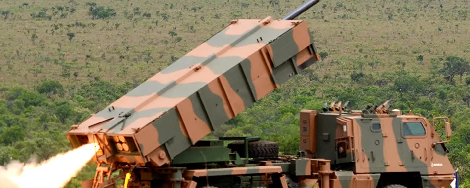 Sistema Astros, da Avibras, em testes - Sputnik Brasil, 1920, 02.02.2026