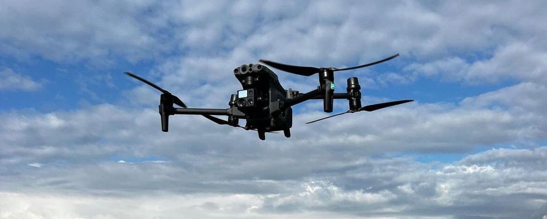 A Força Aérea Brasileira (FAB) vai destinar R$ 1,8 milhão à compra de oito drones de alto desempenho - Sputnik Brasil, 1920, 01.02.2026