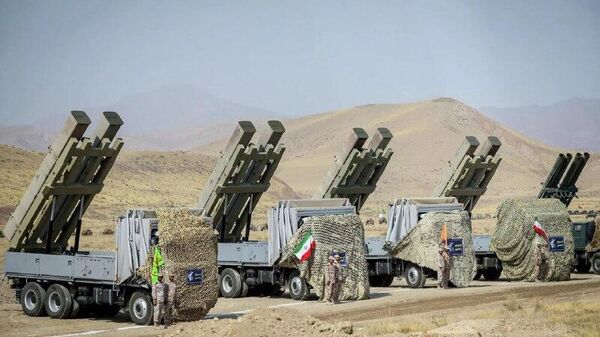 Trump não optará por invasão de grande escala no Irã, prognostica analista - Sputnik Brasil