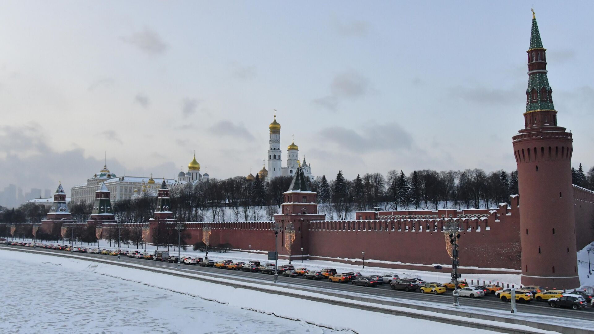 Próxima rodada das negociações Rússia-EUA-Ucrânia é agendada para 4-5 de fevereiro em Abu Dhabi, diz Kremlin - Sputnik Brasil, 1920, 02.02.2026