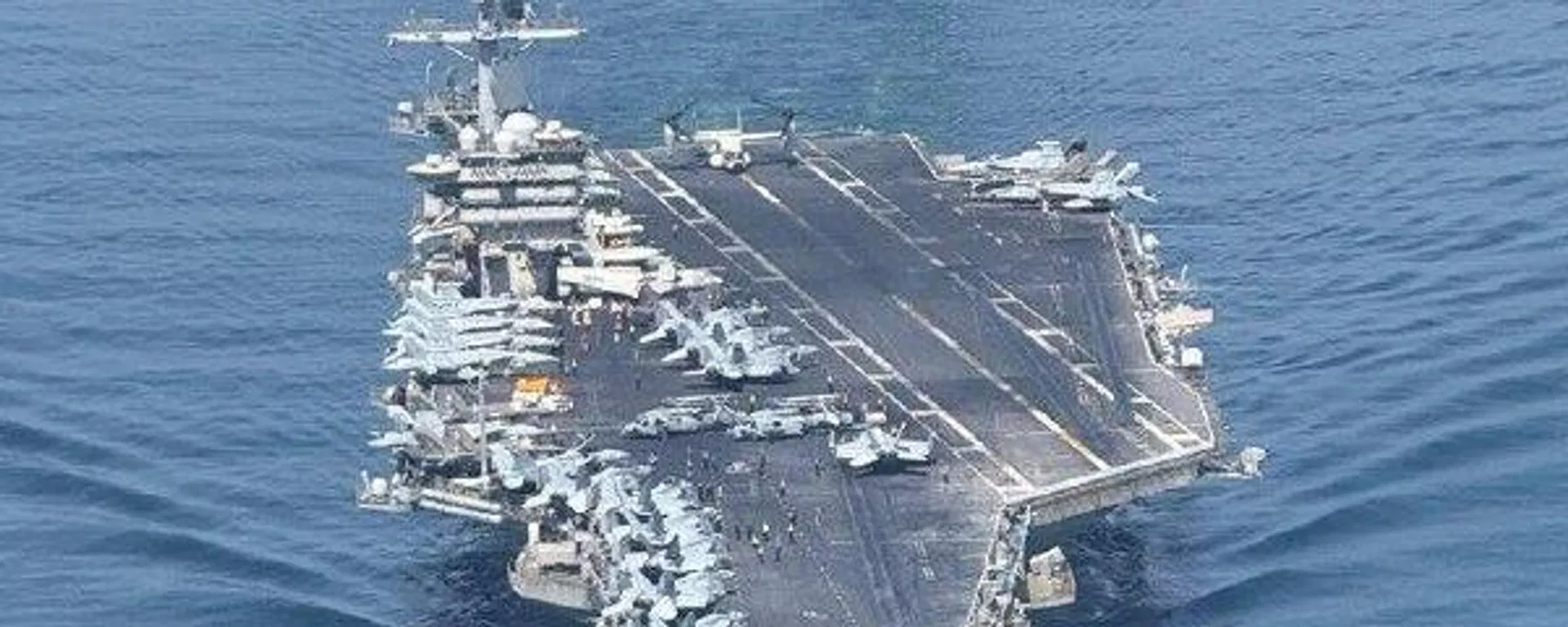 Aviso para o Irã? Witkoff e Kushner visitam USS Abraham Lincoln após negociações com Teerã - Sputnik Brasil, 1920, 14.08.2026