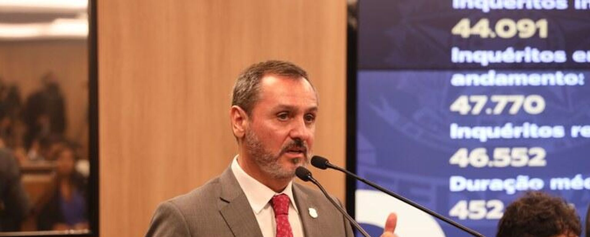 Diretor-geral da Polícia Federal, Andrei Augusto Passos Rodrigues, faz balanço das ações da corporação em 2025. 10 de fevereiro de 2026. - Sputnik Brasil, 1920, 10.02.2026