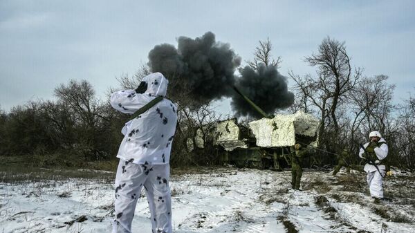 Artilharia russa na região de Carcóvia - Sputnik Brasil