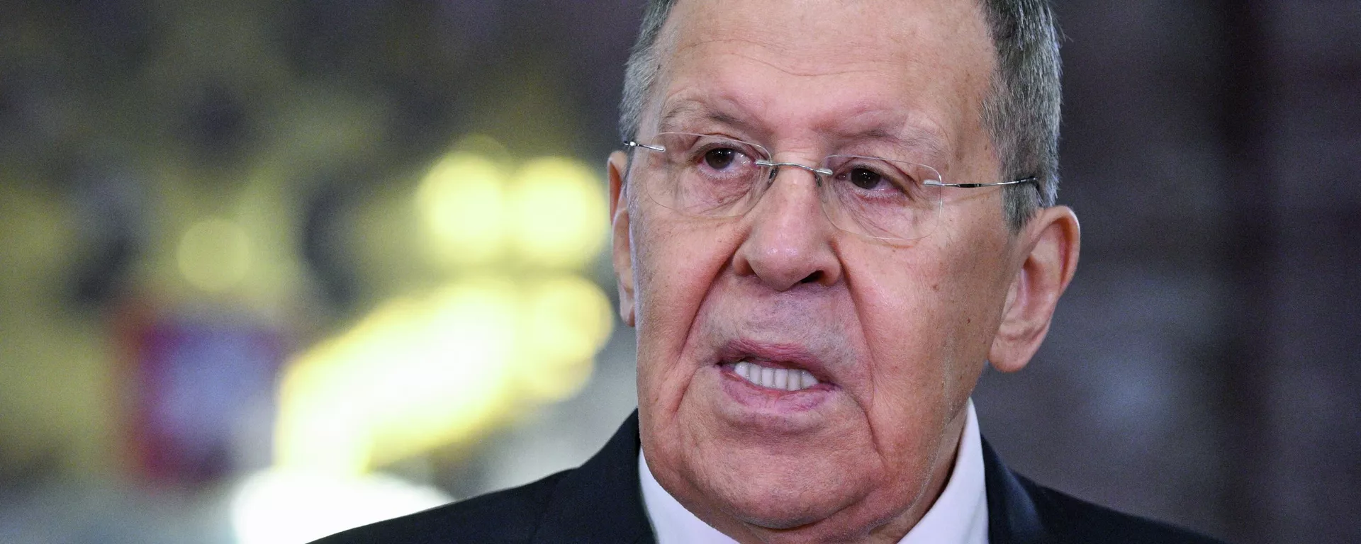 Europa está desmontando equilíbrio alcançado com os EUA na cúpula do Alasca, diz Lavrov - Sputnik Brasil, 1920, 11.02.2026