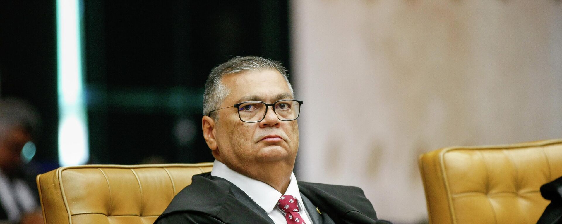 O ministro do Supremo Tribunal Federal (STF) Flávio Dino durante sessão plenária, em fevereiro de 2026 - Sputnik Brasil, 1920, 25.02.2026