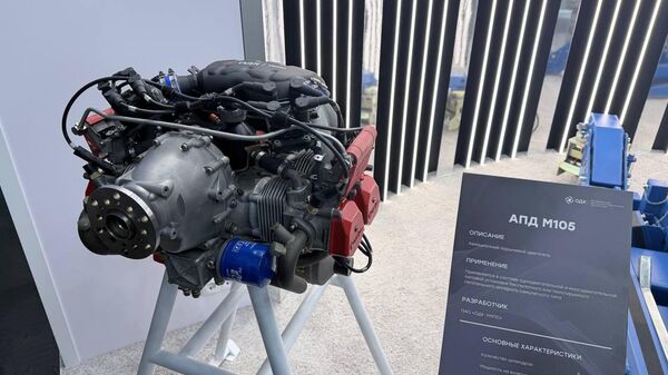 Empresa russa Rostec apresenta novo motor a pistão para aviação leve - Sputnik Brasil