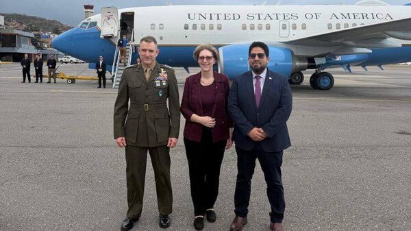 Comandante do Comando Sul dos EUA visita  Venezuela - Sputnik Brasil