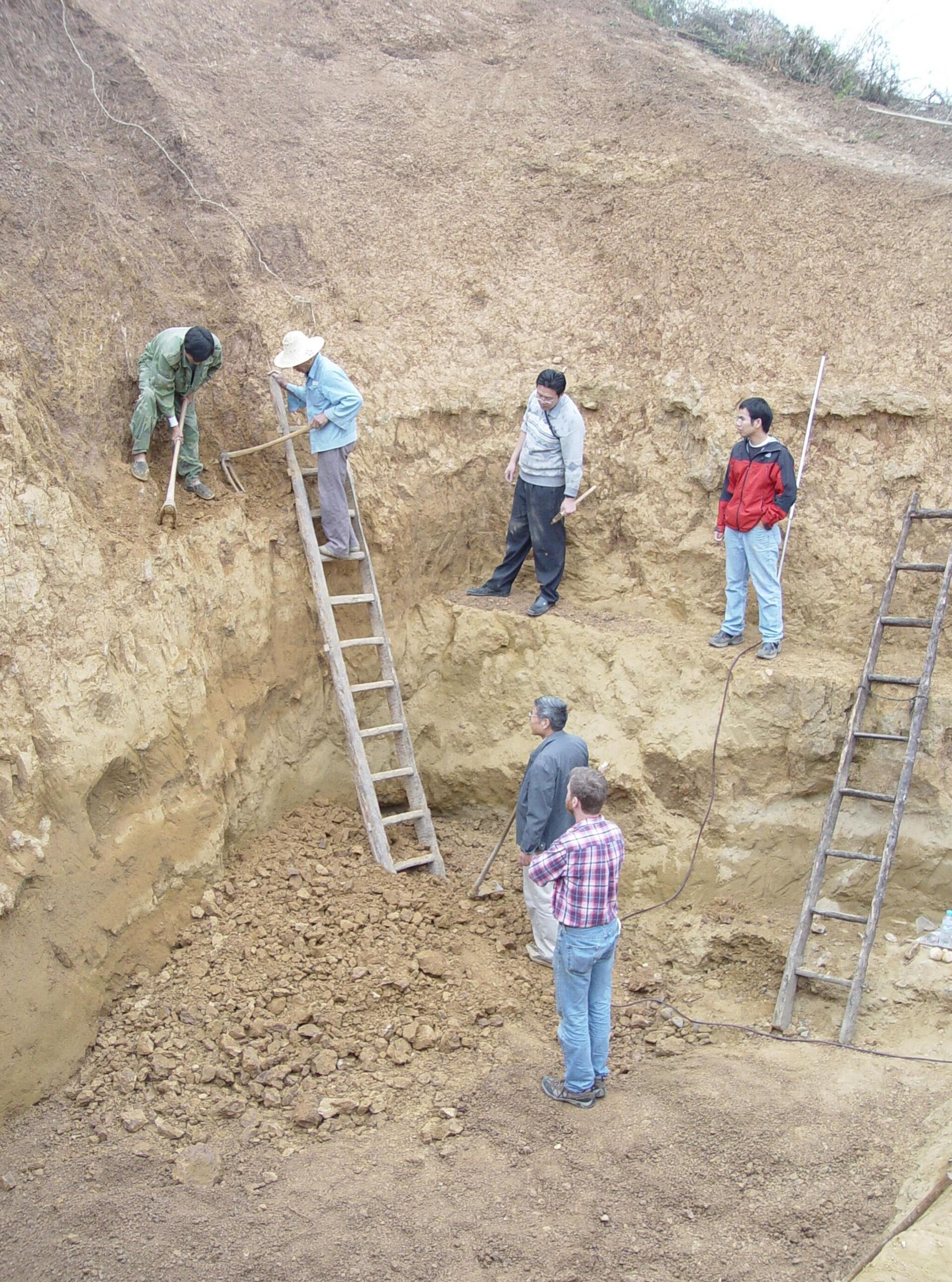 Sítio arqueológico do Homo erectus em Yunxian. - Sputnik Brasil, 1920, 20.02.2026
