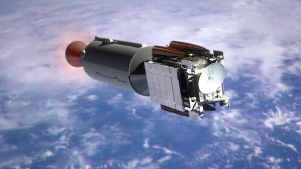 Pesquisa: detritos espaciais que queimam nas camadas altas da atmosfera poluem ar com metais - Sputnik Brasil