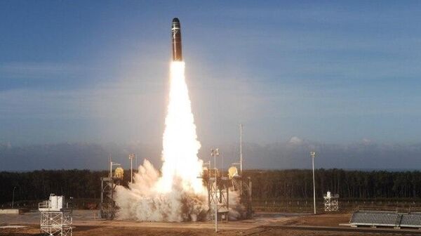 Transferência de tecnologia nuclear à Ucrânia viola o direito internacional, denuncia presidente do Senado russo - Sputnik Brasil