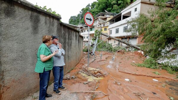  Visita a áreas afetadas pelas chuvas no município de Juiz de Fora - Sputnik Brasil