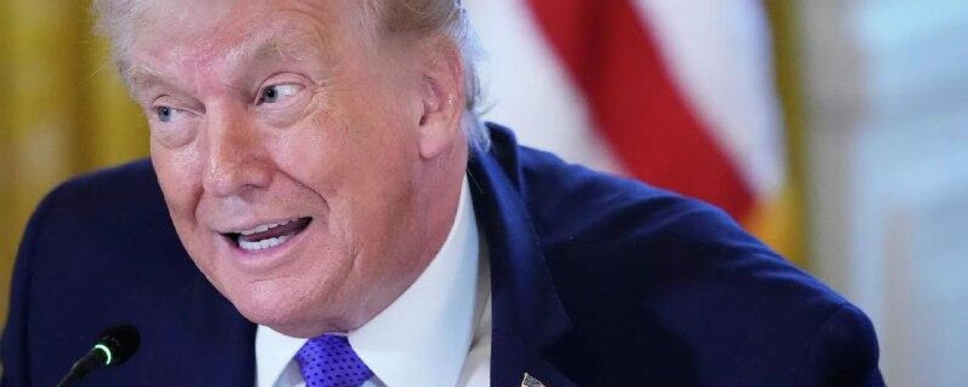 Trump anuncia expansão massiva da produção de armas nos EUA em meio a tensão no Oriente Médio - Sputnik Brasil, 1920, 08.06.2026