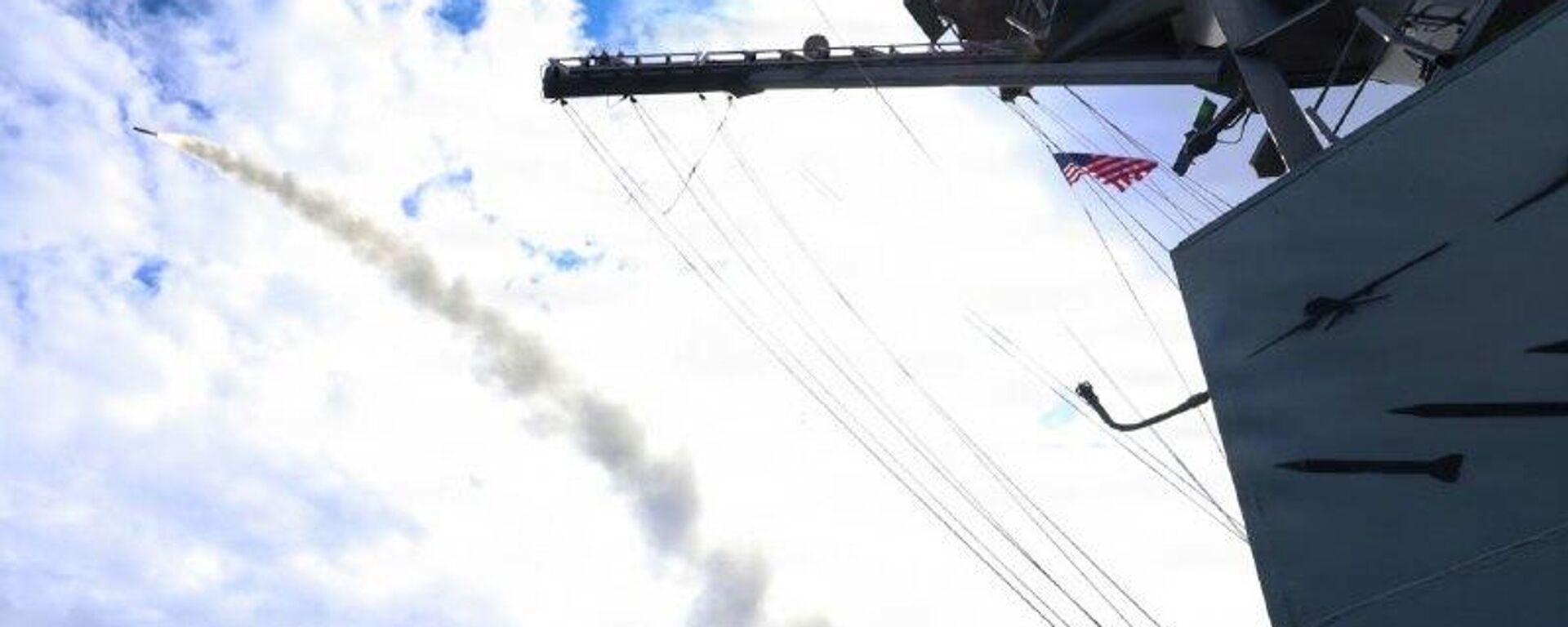 🪖 Ofensiva dos EUA contra o Irã sai cara para Washington - Sputnik Brasil, 1920, 10.03.2026