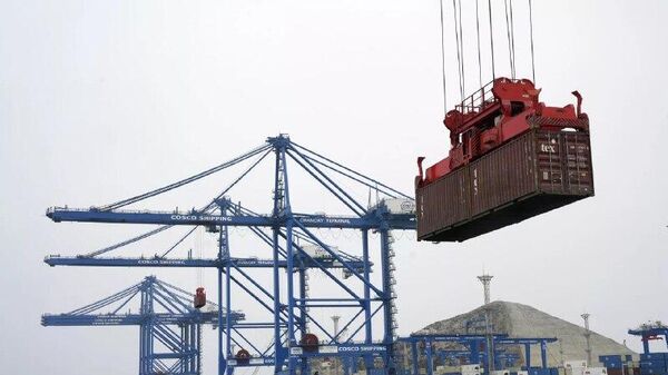 Paradoxo peruano: como a economia avança em meio ao caos político? - Sputnik Brasil