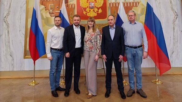 Parlamentares russos em encontro com congressistas dos Estados Unidos. Washington, D.C., 26 de março de 2026 - Sputnik Brasil