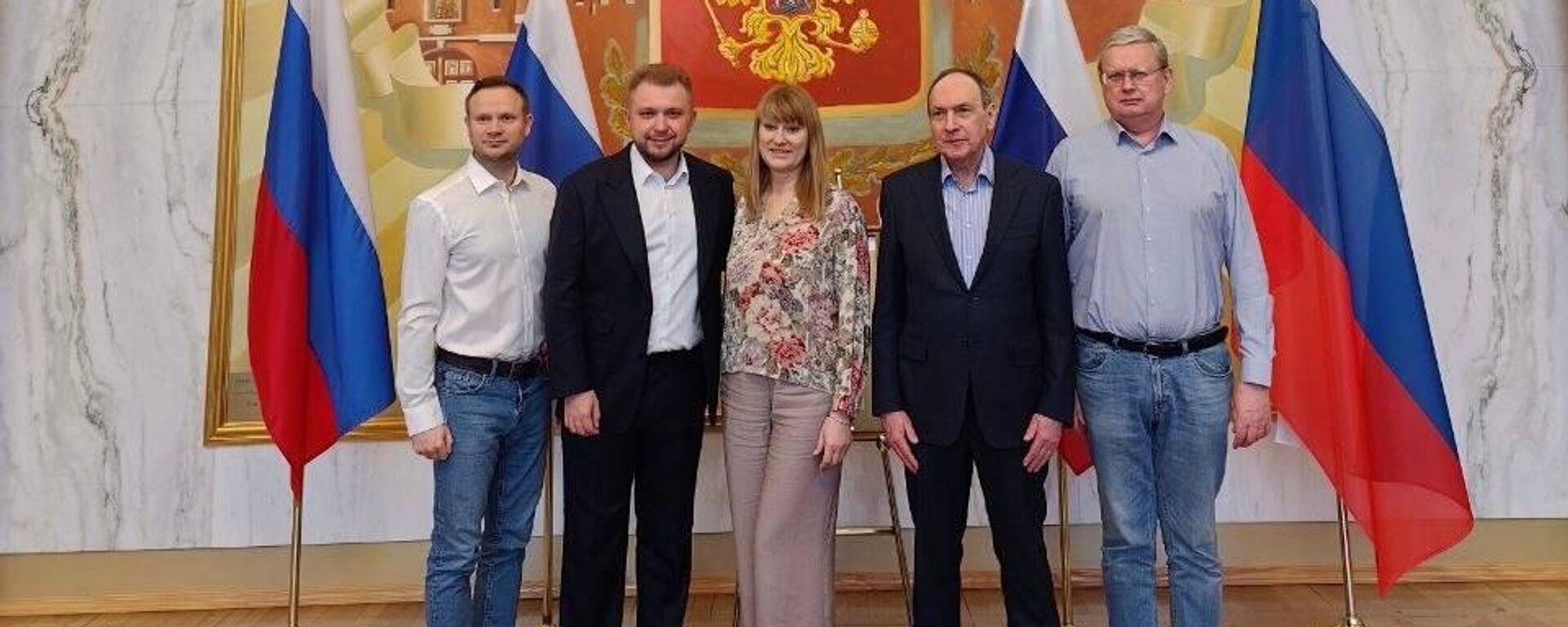 Parlamentares russos em encontro com congressistas dos Estados Unidos. Washington, D.C., 26 de março de 2026 - Sputnik Brasil, 1920, 26.03.2026