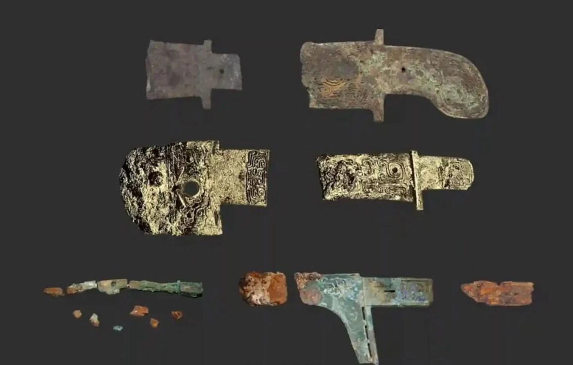 Artefato da Idade do Bronze descoberto em área cerimonial no sudoeste da China - Sputnik Brasil, 1920, 30.03.2026