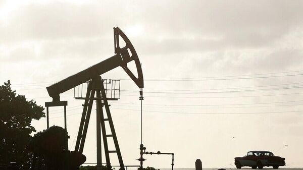 Una bomba de poço petrolífero em Boca de Jaruco, Cuba. - Sputnik Brasil