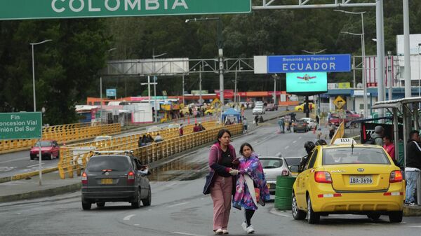 Ponte que liga o Equador à Colômbia, em Tulcán (foto de arquivo) - Sputnik Brasil