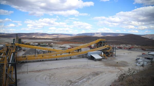 Empresa de extração mineral no Vale do Jequitinhonha, Sigma Lithium registra recorde de produção ao participar do Programa Vale do Lítio, do governo de Minas Gerais. Foto de 26 de setembro de 2025 - Sputnik Brasil
