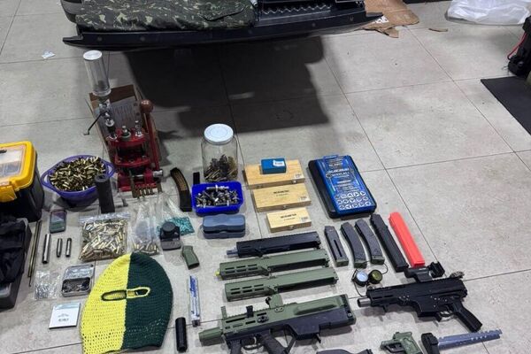 Armas fabricadas por impressoras 3D apreendidas durante a operação Shadowgun - Sputnik Brasil