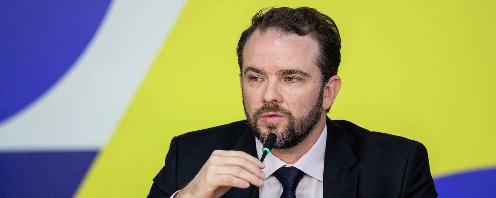 Ministro da Fazenda, Dario Durigan (foto de arquivo) - Sputnik Brasil, 1920, 07.04.2026