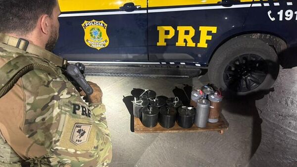 PRF realiza maior apreensão de mercúrio de sua história em Roraima, 11 de fevereiro de 2026 - Sputnik Brasil