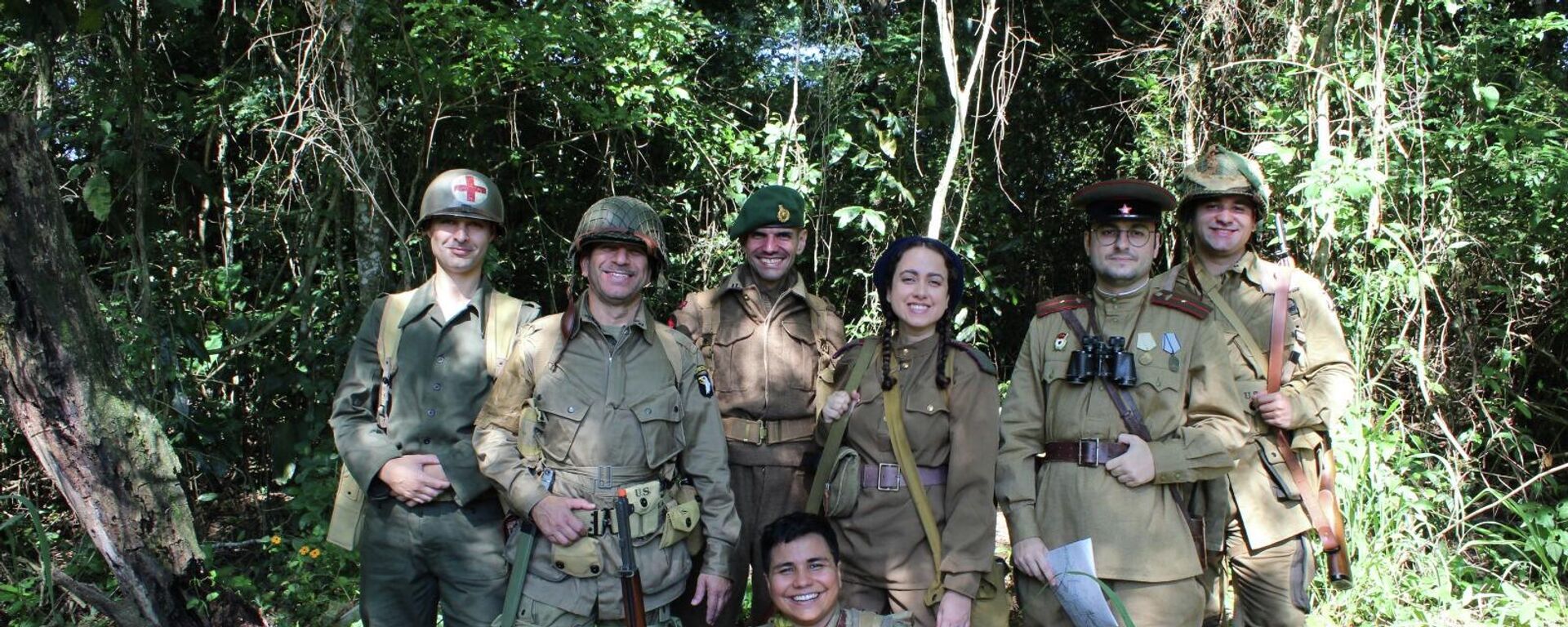 Grupo Verde Oliva do Rio de Janeiro faz reencenação histórica da Força Expedicionária Brasileira (FEB) - Sputnik Brasil, 1920, 14.04.2026