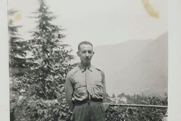 Iporan N. Oliveira, ex-combatente da FEB que atuou na Itália - Sputnik Brasil