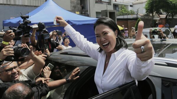 Keiko Fujimori, candidata presidencial no Peru, após participar das eleições no país, em 12 de abril de 2026 - Sputnik Brasil