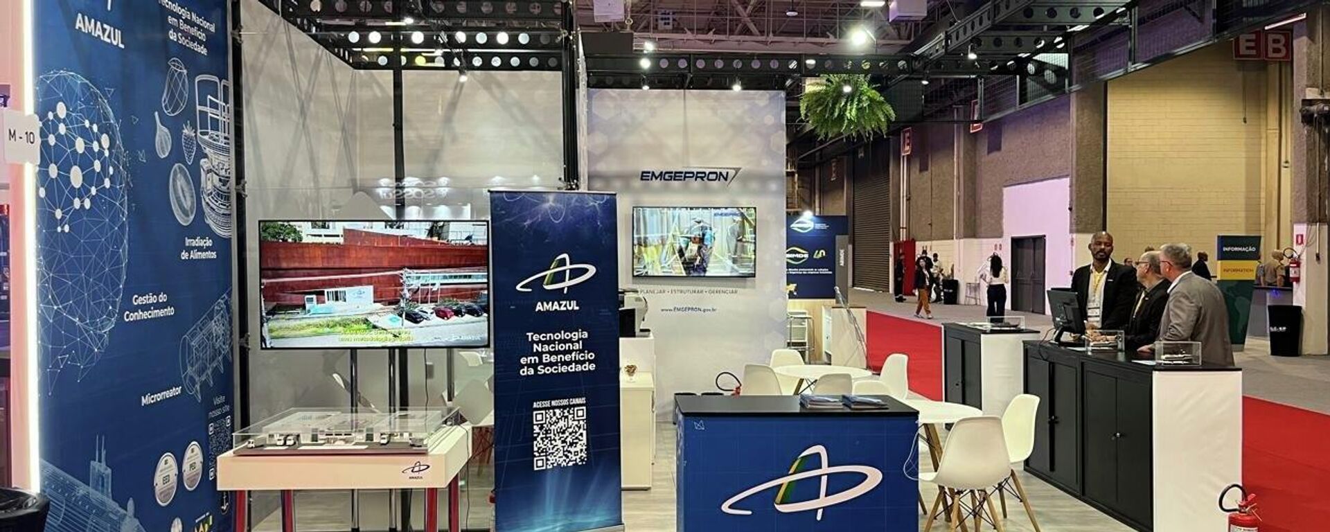 Estande da Amazul durante a LAAD Security 2026, maior feira de segurança da América Latina, em São Paulo (SP) - Sputnik Brasil, 1920, 16.04.2026