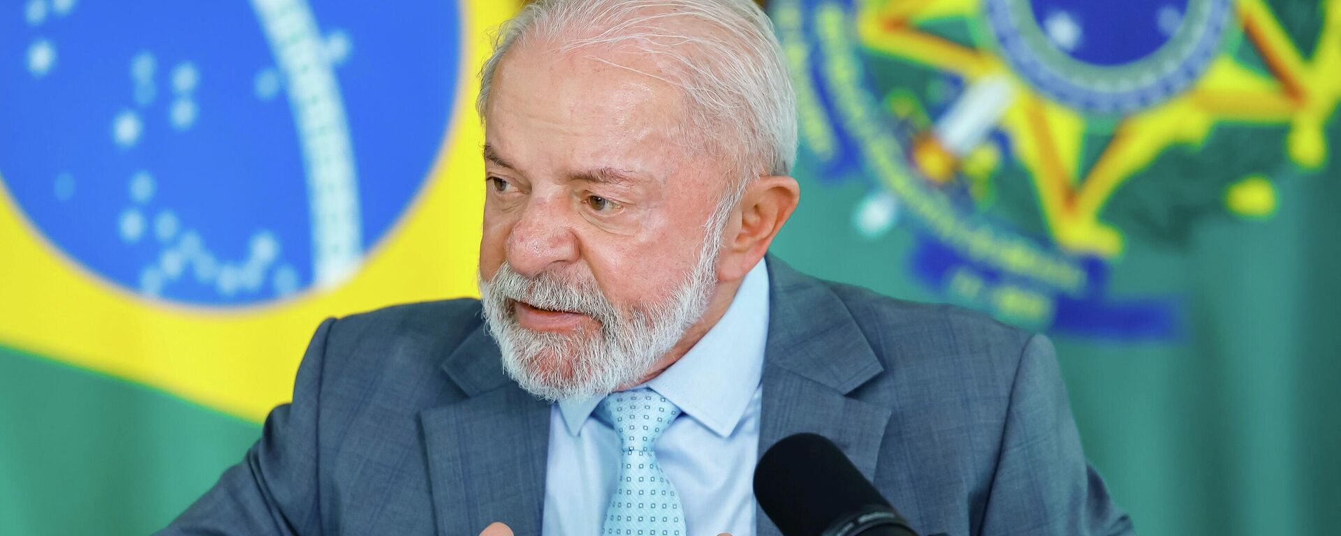 O presidente brasileiro Luiz Inácio Lula da Silva durante entrevista ao Brasil247, Revista Fórum e DCM, no Palácio do Planalto, Brasília, 14 de abril de 2026 - Sputnik Brasil, 1920, 23.04.2026