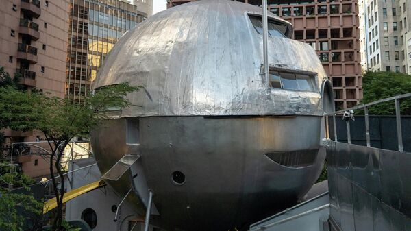 Casa Bola, ícone do modernismo brasileiro, recebe visitantes em São Paulo. Brasil, 26 de abril de 2026 - Sputnik Brasil