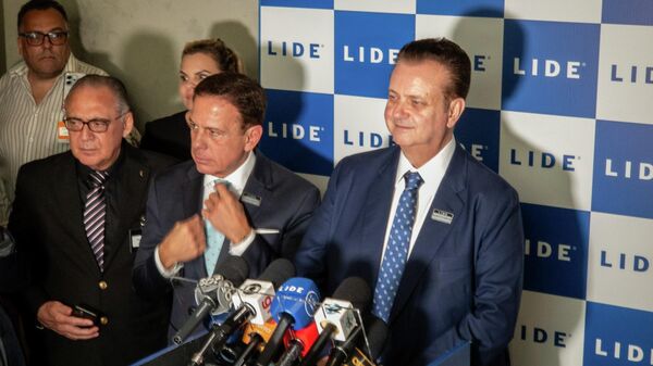 O presidente do Partido Social Democrático (PSD), Gilberto Kassab, ao lado ex-governador de São Paulo João Doria - Sputnik Brasil