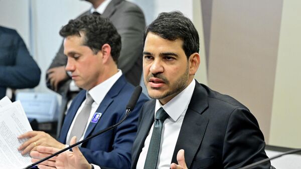 Indicado para exercer o cargo de ministro do Supremo Tribunal Federal (STF), Jorge Messias é sabatinado na Comissão de Constituição, Justiça e Cidadania (CCJ) do Senado, em 29 de abril de 2026 - Sputnik Brasil