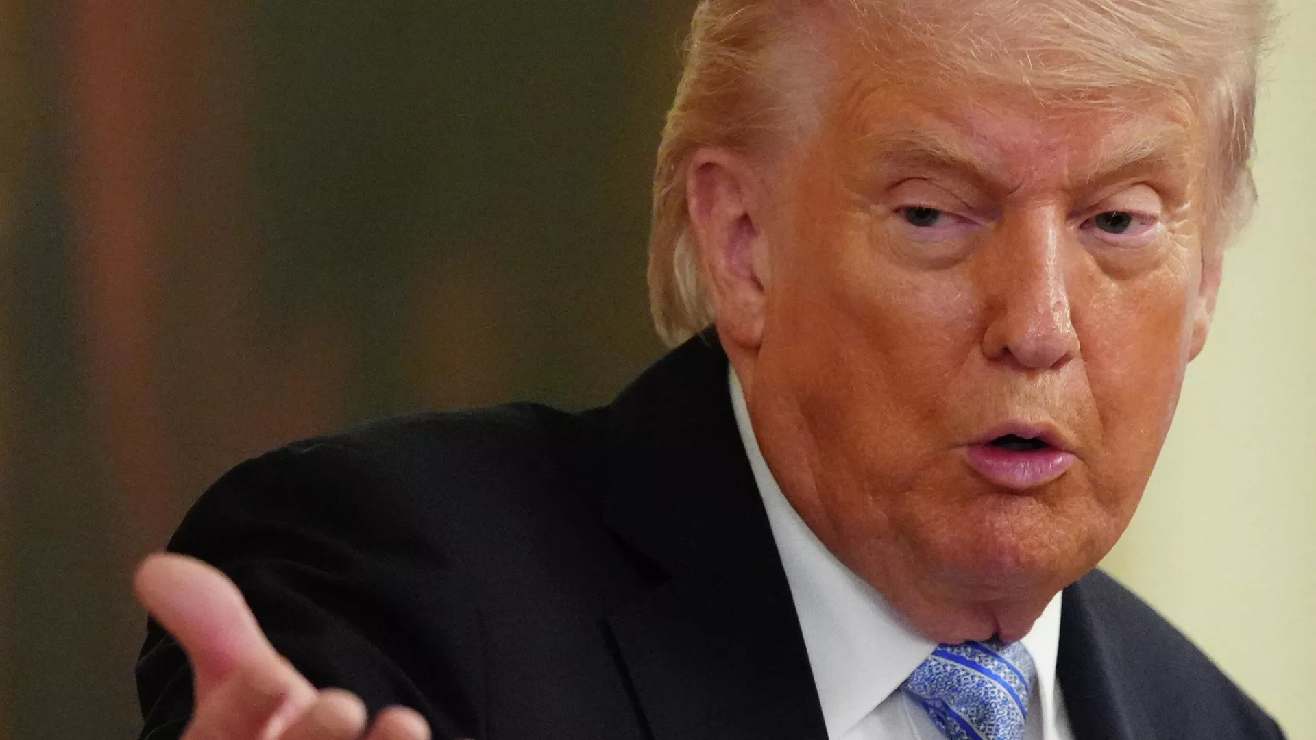 O presidente dos Estados Unidos, Donald Trump, discursa durante evento na Casa Branca, em 4 de maio de 2026 O presidente dos Estados Unidos, Donald Trump, discursa durante evento na Casa Branca, em 4 de maio de 2026 - Sputnik Brasil, 1920, 18.05.2026