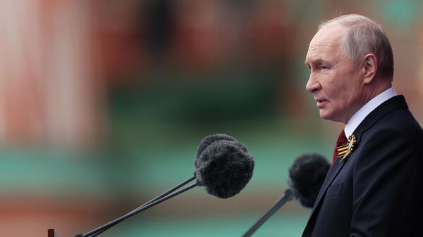 Façanha da geração vencedora inspira guerreiros de hoje: assista na íntegra ao discurso de Putin no Dia da Vitória - Sputnik Brasil