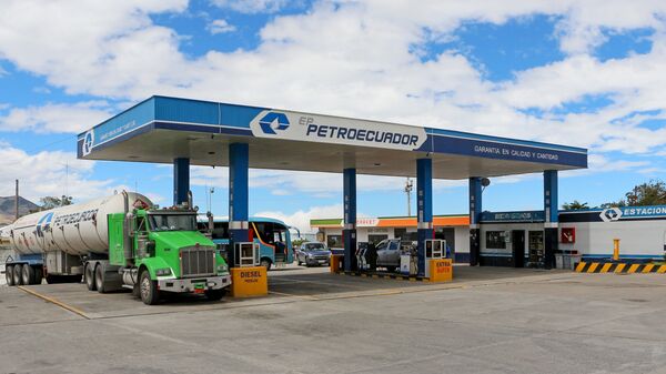 Posto de gasolina da Petroecuador na Rodovia Pan-Americana, Equador - Sputnik Brasil