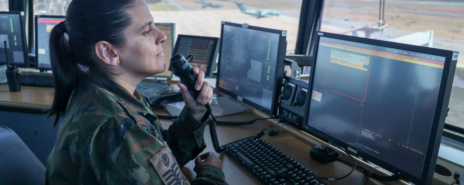 Militar da Força Aérea Brasileira - Sputnik Brasil, 1920, 12.05.2026