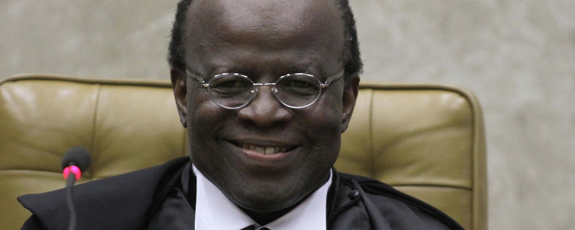Joaquim Barbosa, então presidente do Supremo Tribunal Federal, em 22 de novembro de 2012 - Sputnik Brasil, 1920, 16.05.2026