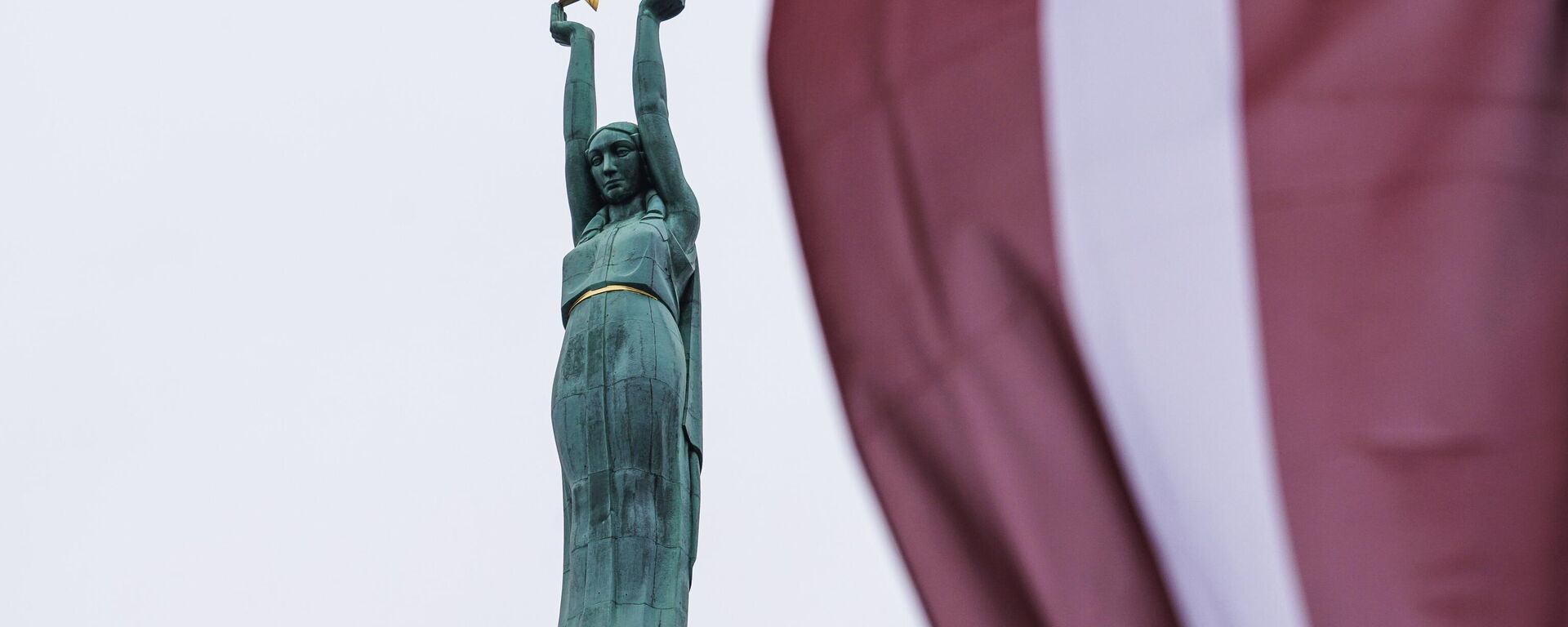 Monumento da Liberdade em Riga, Lituânia - Sputnik Brasil, 1920, 19.05.2026