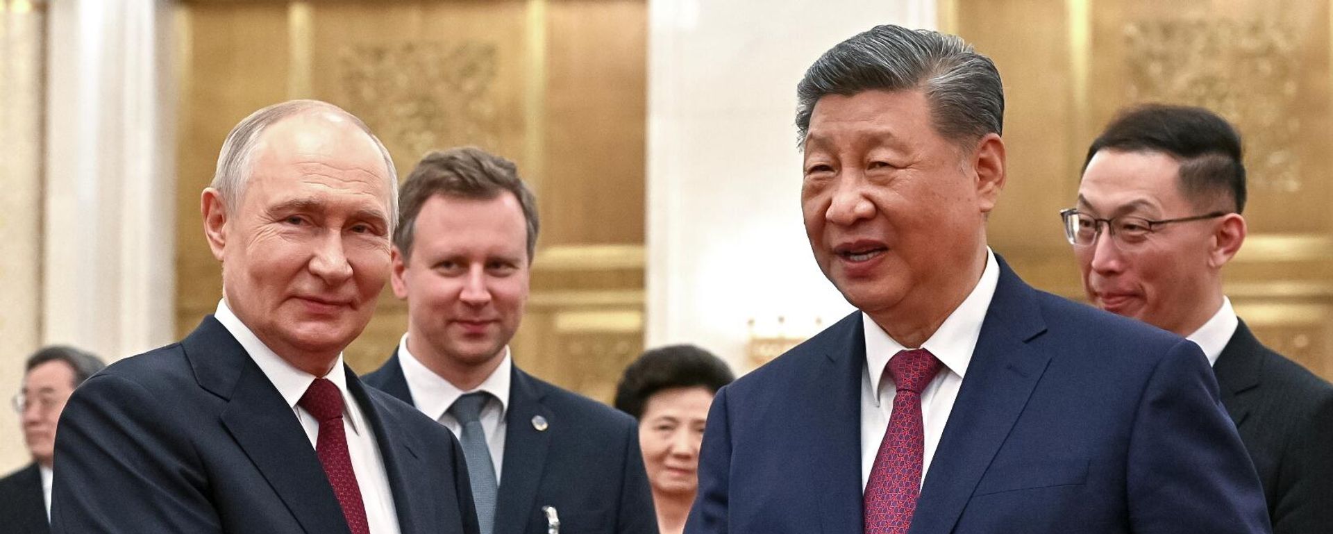 Relações Rússia-China atingem nível sem precedentes e seguem se desenvolvendo, observa Putin Relações Rússia-China atingem nível sem precedentes e seguem se desenvolvendo, observa Putin - Sputnik Brasil, 1920, 27.07.2026