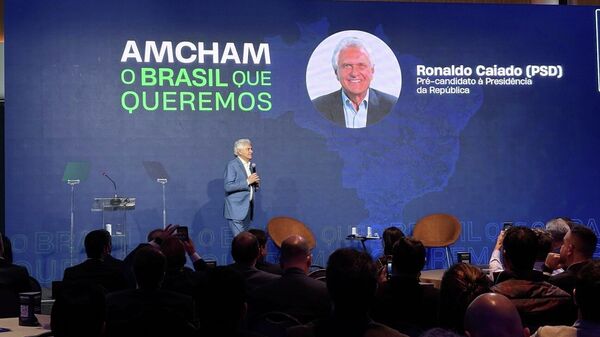 Pré-candidato à Presidência da República, Ronaldo Caiado (PSD), durante o debate O Brasil que queremos, realizado pela Amcham. São Paulo, 25 de maio de 2026 - Sputnik Brasil