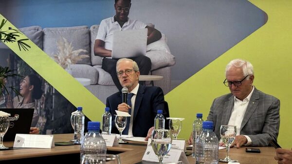 Ministro do Meio Ambiente do Brasil, João Paulo Capobianco, em 25 de maio de 2026 - Sputnik Brasil