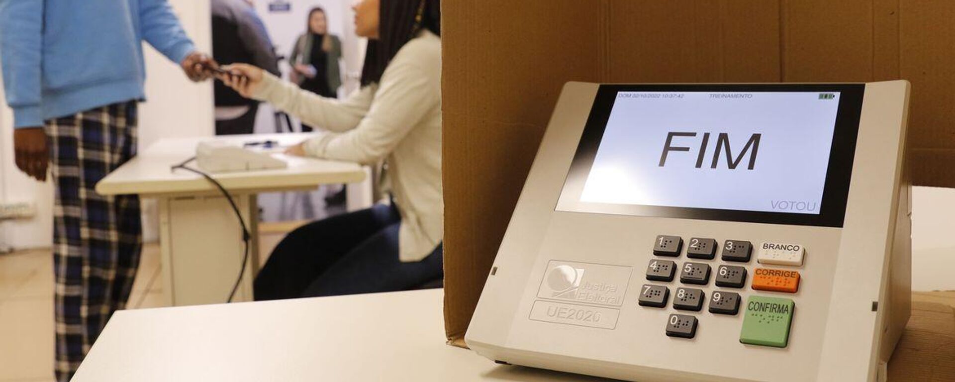 Brasil utiliza urnas eletrônicas no processo eleitoral - Sputnik Brasil, 1920, 01.06.2026