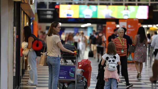 Movimentação de passageiros no Aeroporto de Congonhas, em Campo Belo, zona sul de São Paulo. Brasil, 5 de março de 2025 - Sputnik Brasil