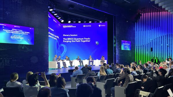 Realizado em Moscou, I Fórum BRICS para Tecnologias Quânticas - Sputnik Brasil